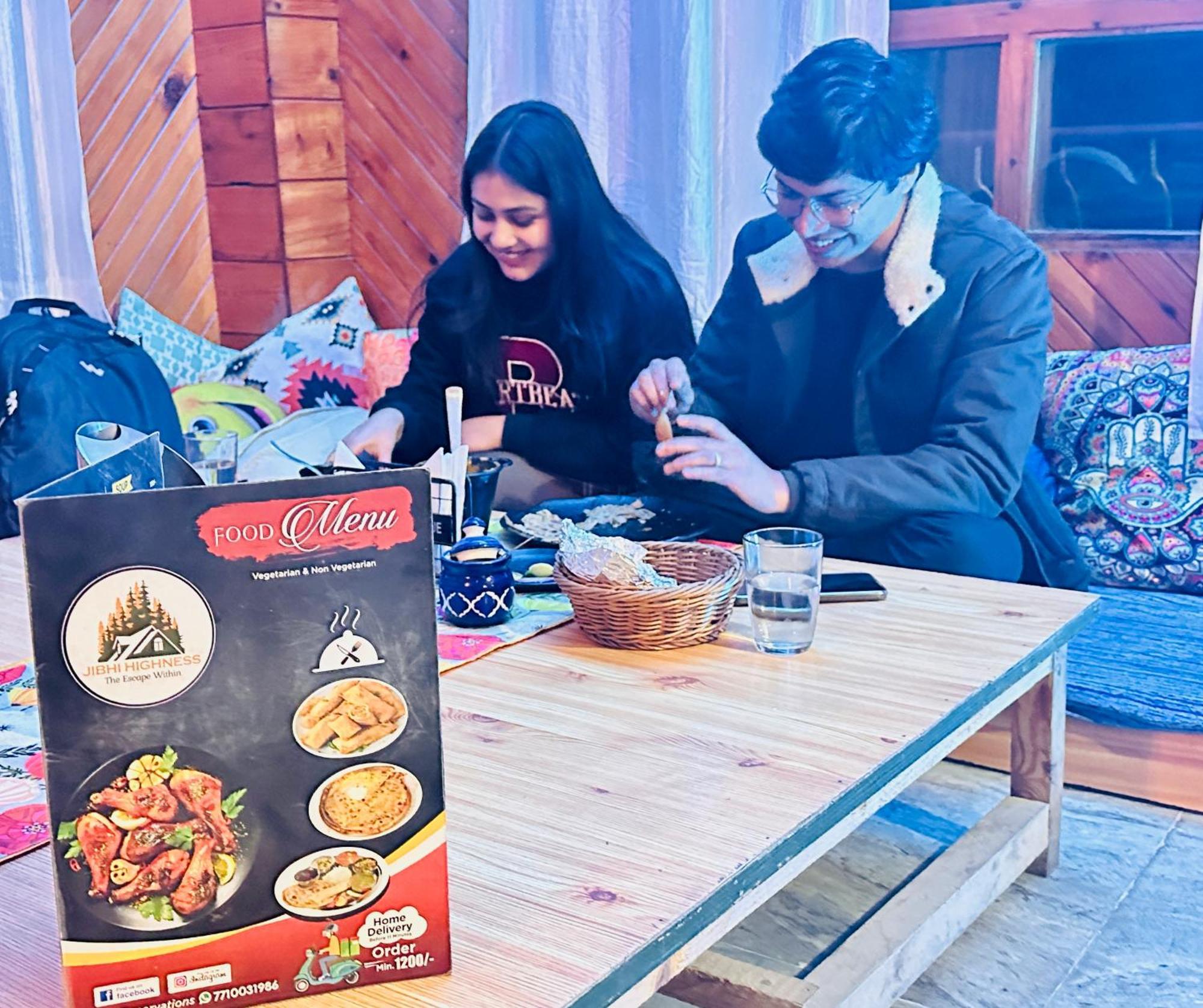 Jibhi Highness River Side酒店 外观 照片